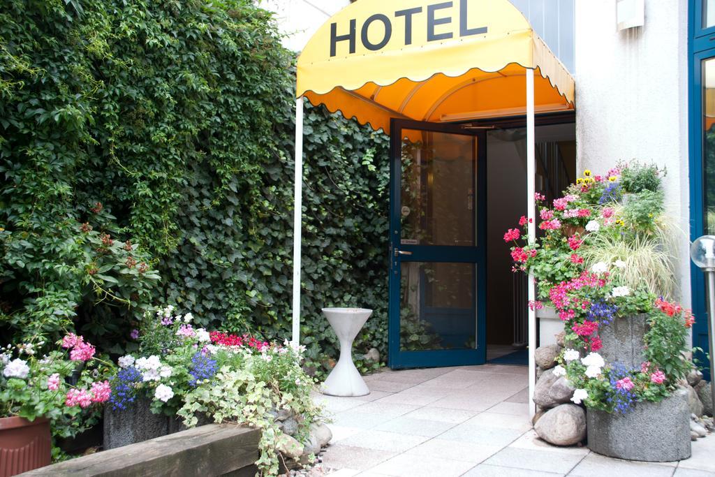 Cabo Nonsmoking-Hotel Hamburg Eksteriør bilde