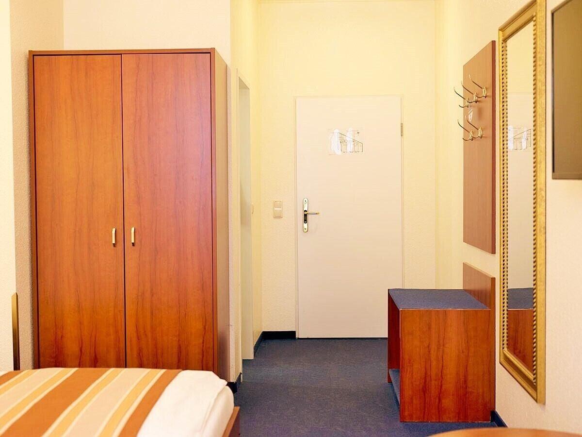 Cabo Nonsmoking-Hotel Hamburg Eksteriør bilde
